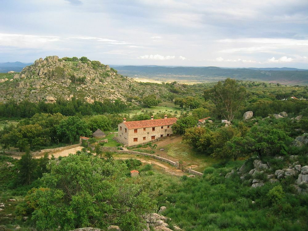 Casa Rural Virgen De La Cabeza Casa de hóspedes Valencia de Alcántara Exterior foto